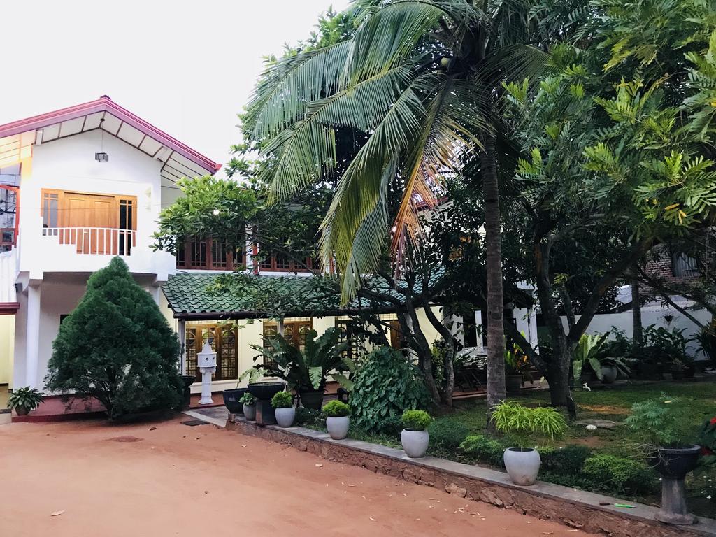 Pearl House Resort Анурадхапура Экстерьер фото